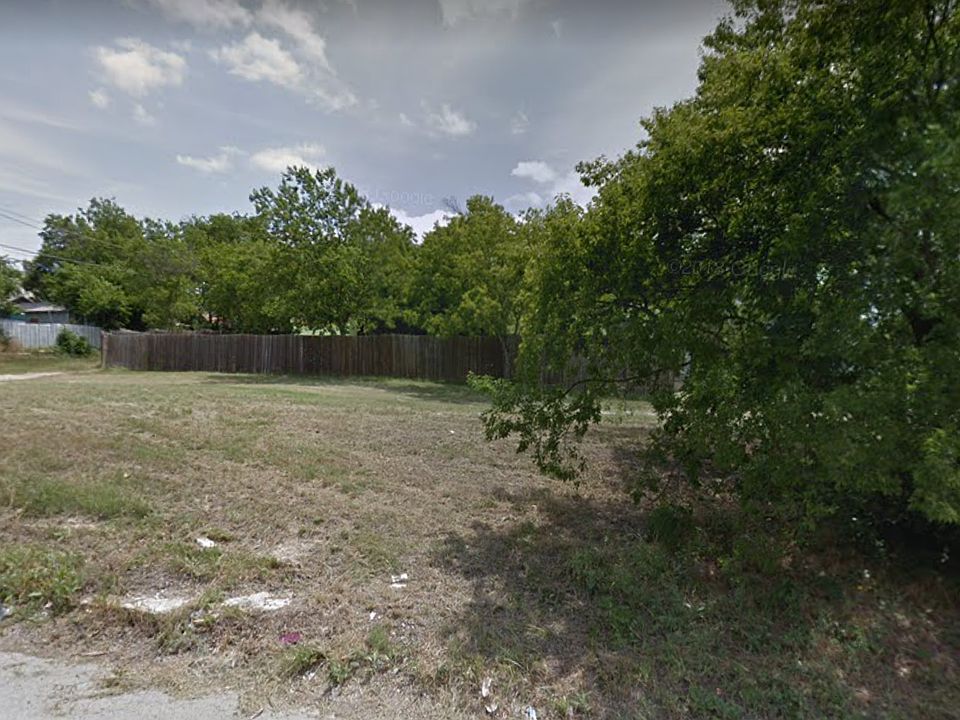 2nd image of 2901 Avenue M