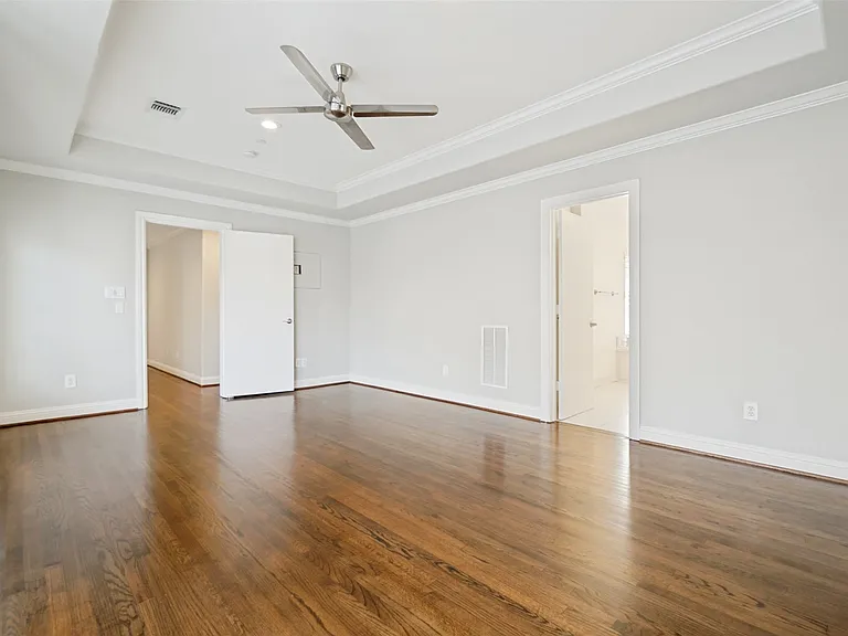 3967 Travis St — Photo 18