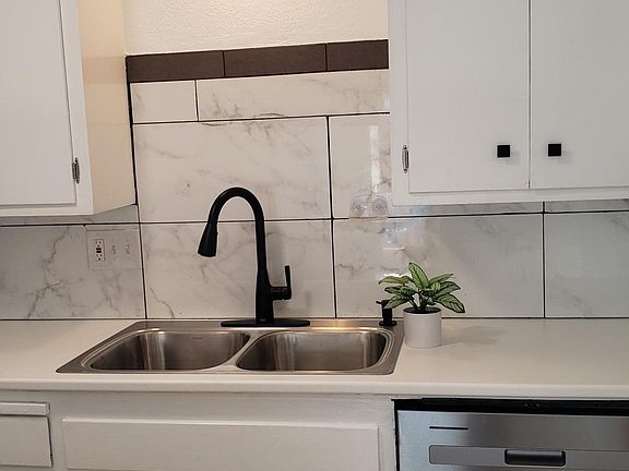 5th image of 5315 Karbet Way