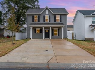 2513 Pruitt St, Charlotte, NC 28208