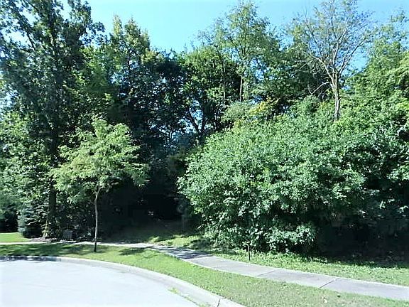2nd image of 24835 River Run Ct