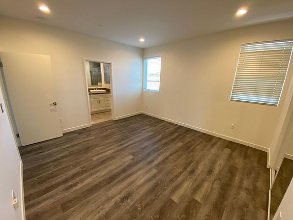 5th image of 5941 Barton Ave