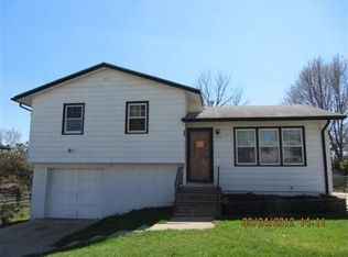 6629 Kansas Ave, Omaha, NE 68104
