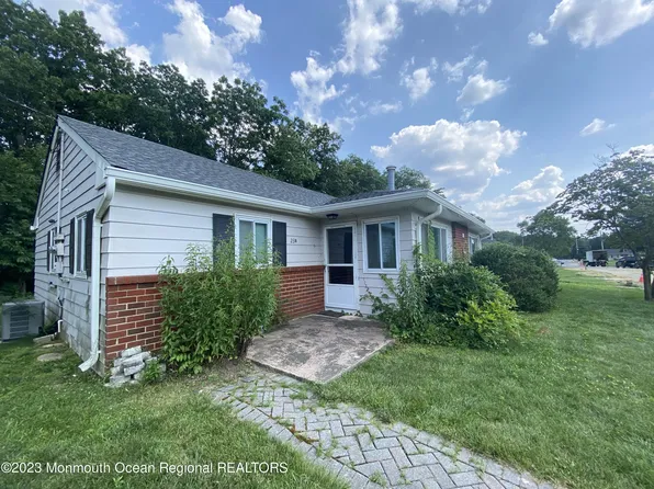 23 Pheasant Street #B, Manchester, NJ 08759