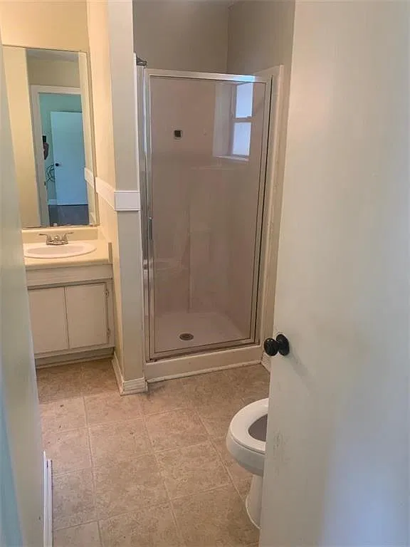 3 bed, 2.0 bath, 1100 sqft, $1,250 — Photo 4