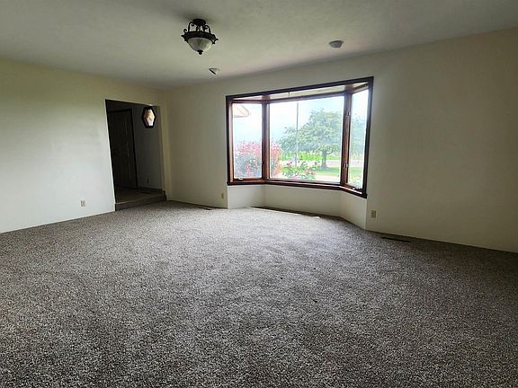 3rd image of 288 S 123 W