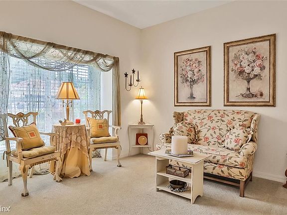 4th image of 4172 Aberdeen Ln
