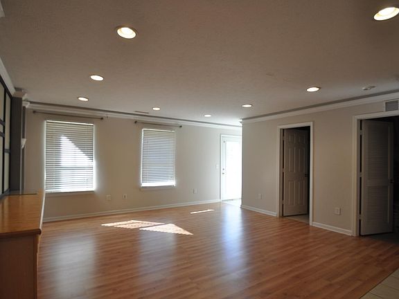 2nd image of 9430 Glencroft Way