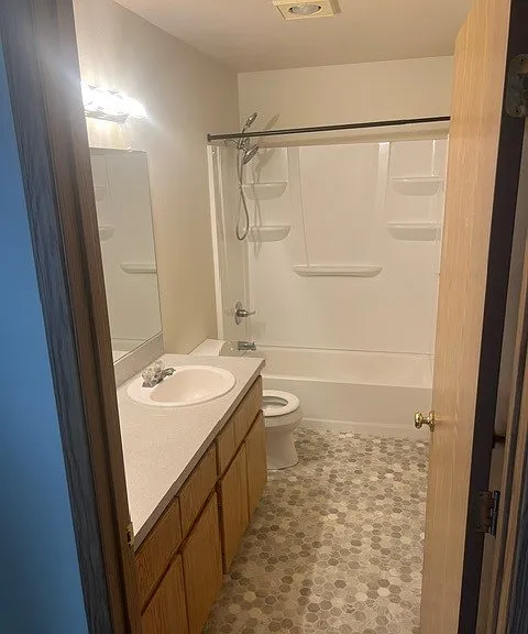 2224 SE 11th Ave — Photo 14