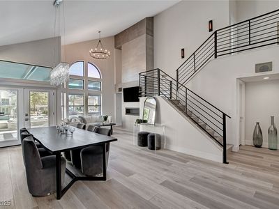 3012 Waterside Cir, Las Vegas, NV, 89117