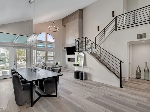 3012 Waterside Cir, Las Vegas, NV 89117