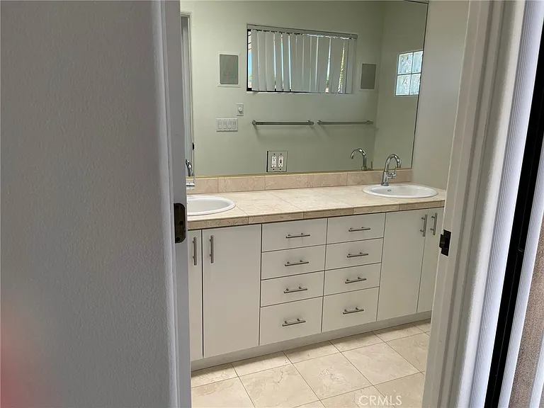 33722 Chula Vista Ave #B — Photo 16