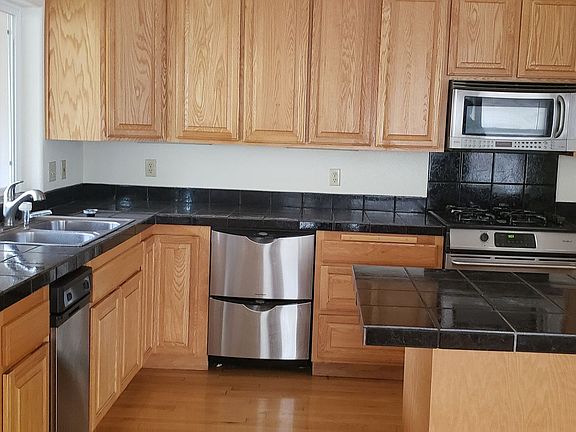 5th image of 11708 Calaveras Dr