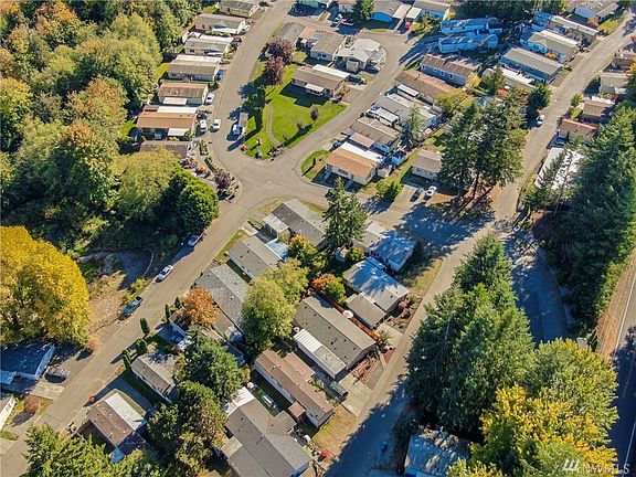 2nd image of 9010 Steele Creek Loop NE #43