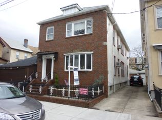 1213 E 9th St, Brooklyn, NY 11230