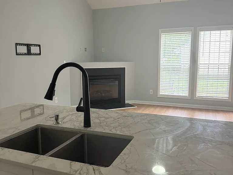 908 Northwood Hills Ave — Photo 17
