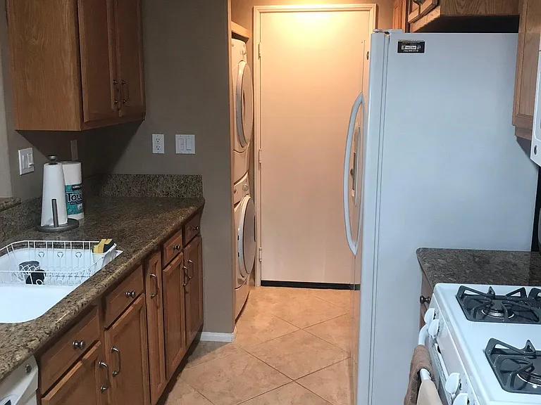 2673 Fairway Dr — Photo 3