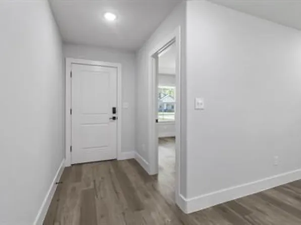 406 W 6th St #1, Bonham, TX 75418
