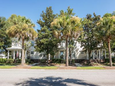 1943 Pierce St, Charleston, SC, 29492