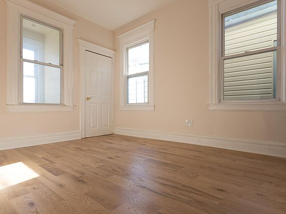 3rd image of 390 Sanford Ave #A