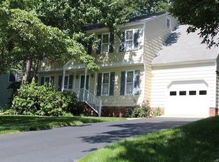 337 Glenpark Ln, Midlothian, VA 23114