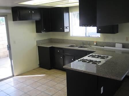 3rd image of 398 N Brinton St