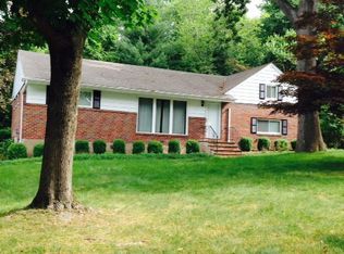 622 James Ln, River Vale, NJ 07675