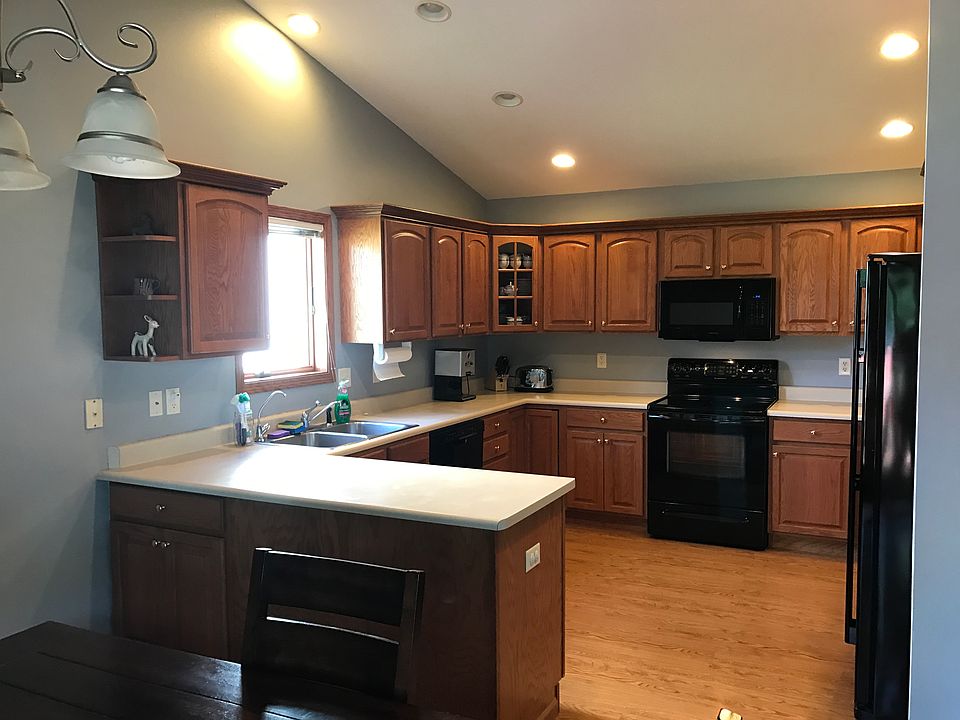 1st image of 519 Alvarado Ave