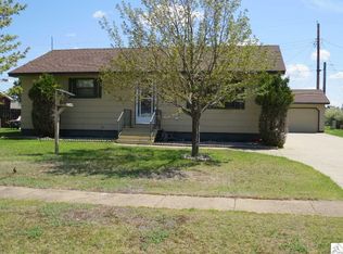 21 Balsam Cir, Babbitt, MN 55706