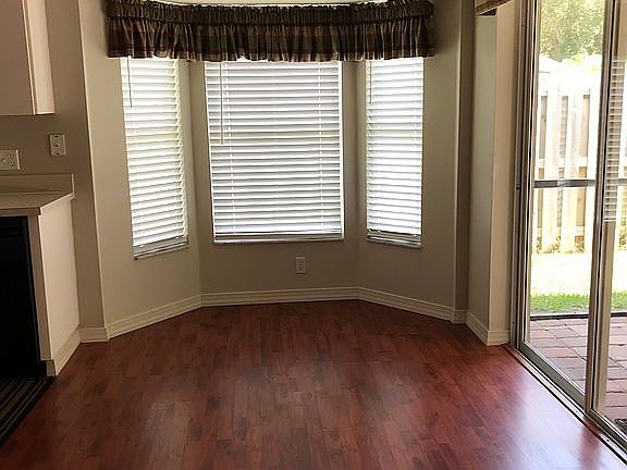 4th image of 4504 New Dawn Ct