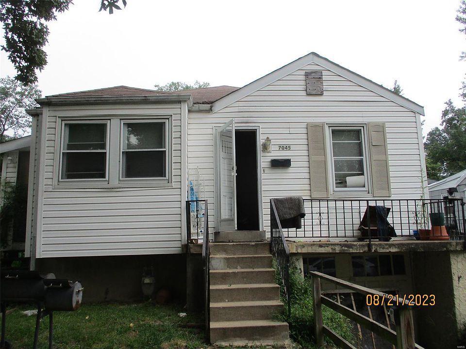 1st image of 7045 Greenhaven Dr