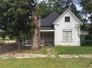 403 2nd Ave SW, Magee, MS 39111