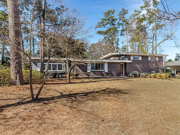 4th image of 531 Martin Lane