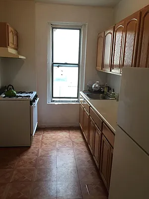 Rented by HFF Realty LLC | media 9