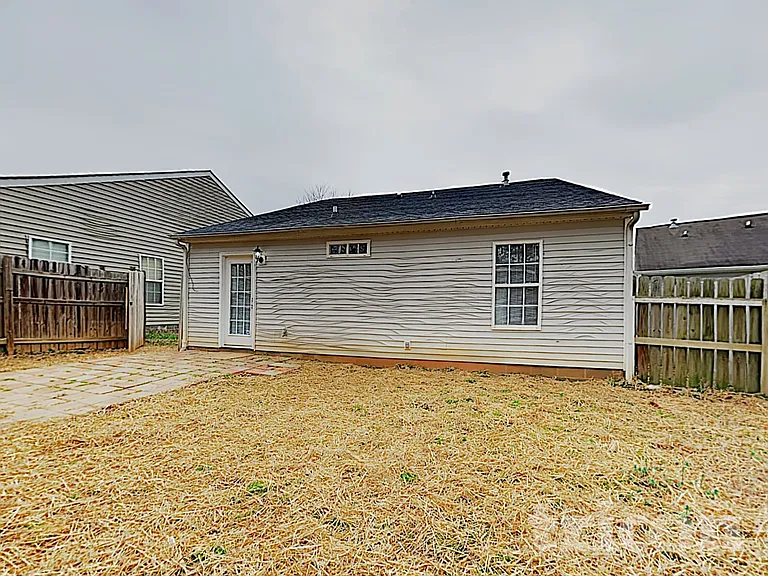 3010 Great Falls Dr — Photo 15