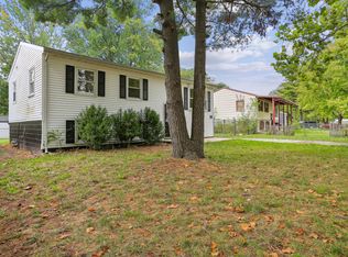 1505 Kings Way, Champaign, IL 61821