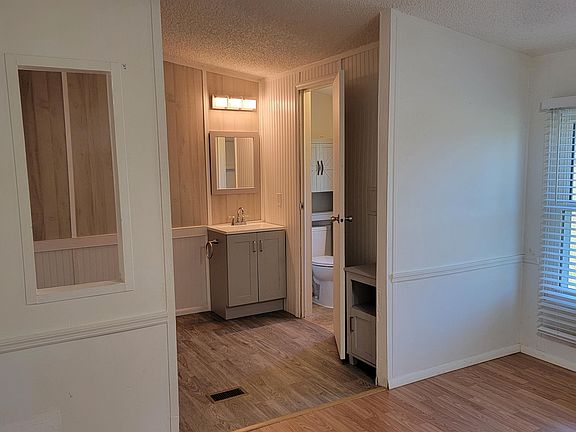 4th image of 13501 County Road 109g #1