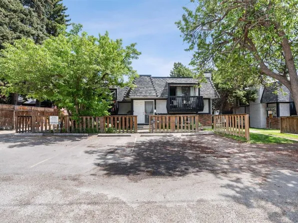 1739 E 24a St SW #7, Calgary, AB T3C 1J5