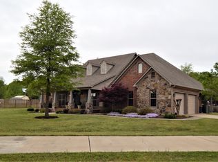 7 Winding Creek Cv, Conway, AR 72034