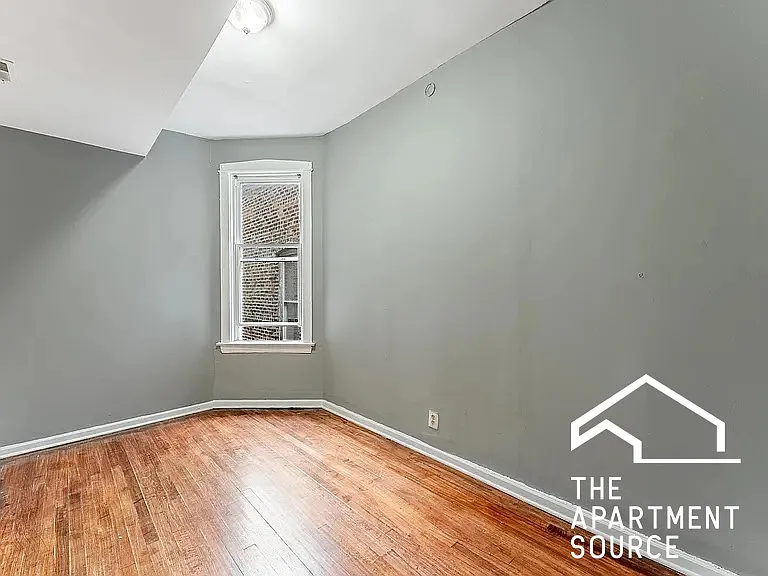 1426 S Avers Ave #2 — Photo 8