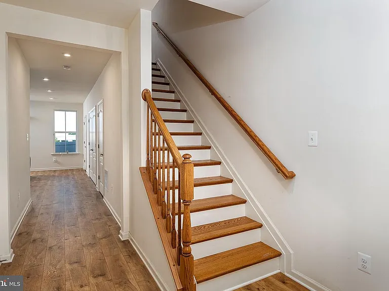 7123 Millstone Rd — Photo 3