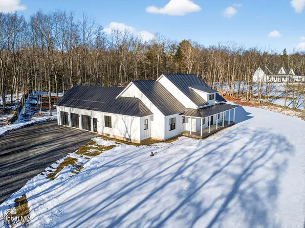 160 County Route 403, Westerlo, NY 12193