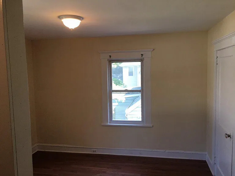 10 Cross St #2 — Photo 5