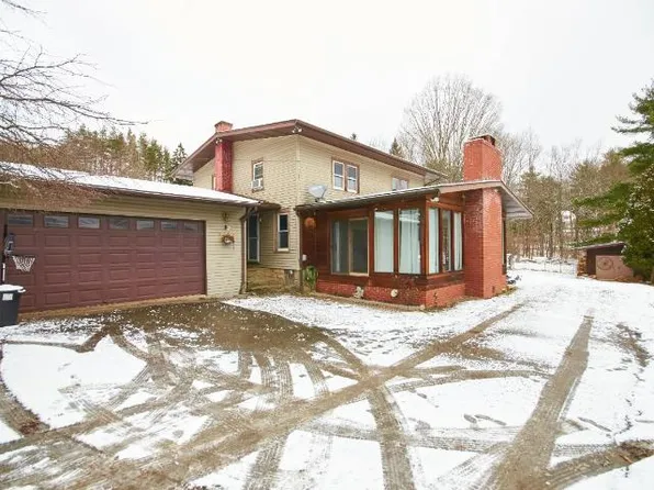 690 Jackson Ave #5, Warren, PA 16365