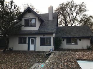 2068 Mora Ave, Calistoga, CA 94515