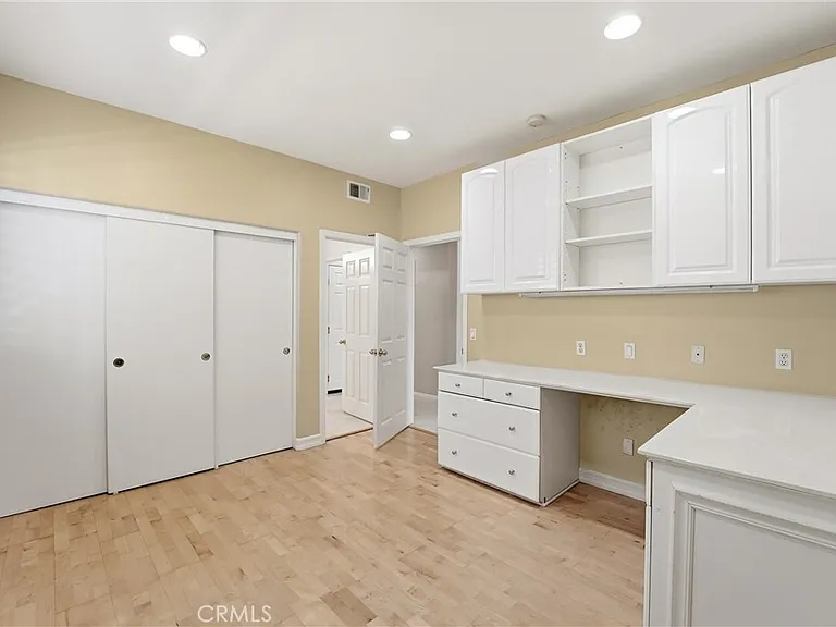 2536 Brennen Way — Photo 38