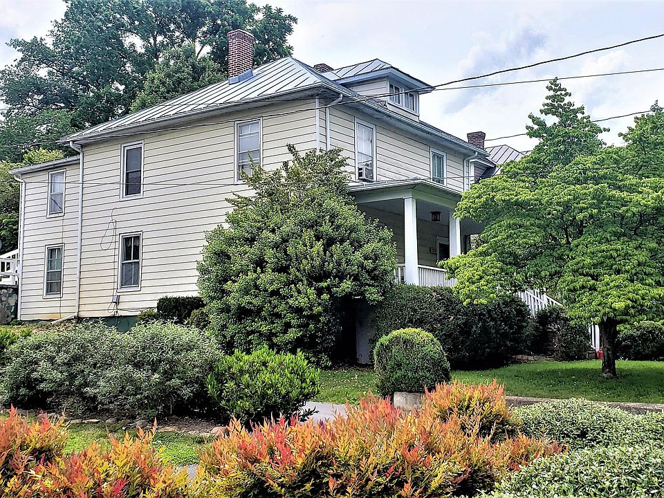 Houston119 119 Houston St Lexington VA Zillow