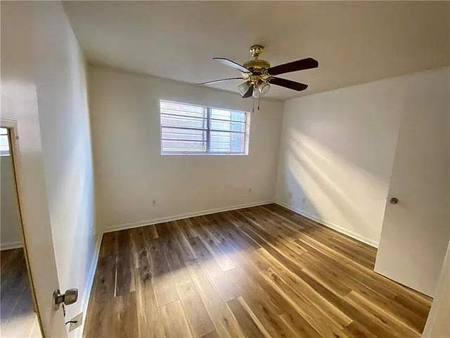 4801 Dauphine St #B — Photo 13