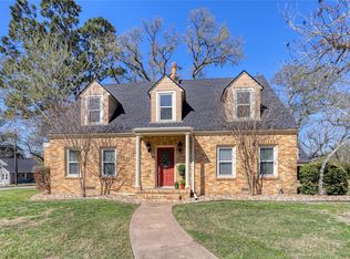 252 S Bell St, Bellville, TX 77418