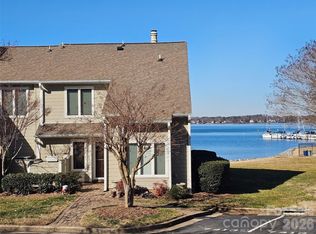 7413 Mariner Cove Dr, Cornelius, NC 28031